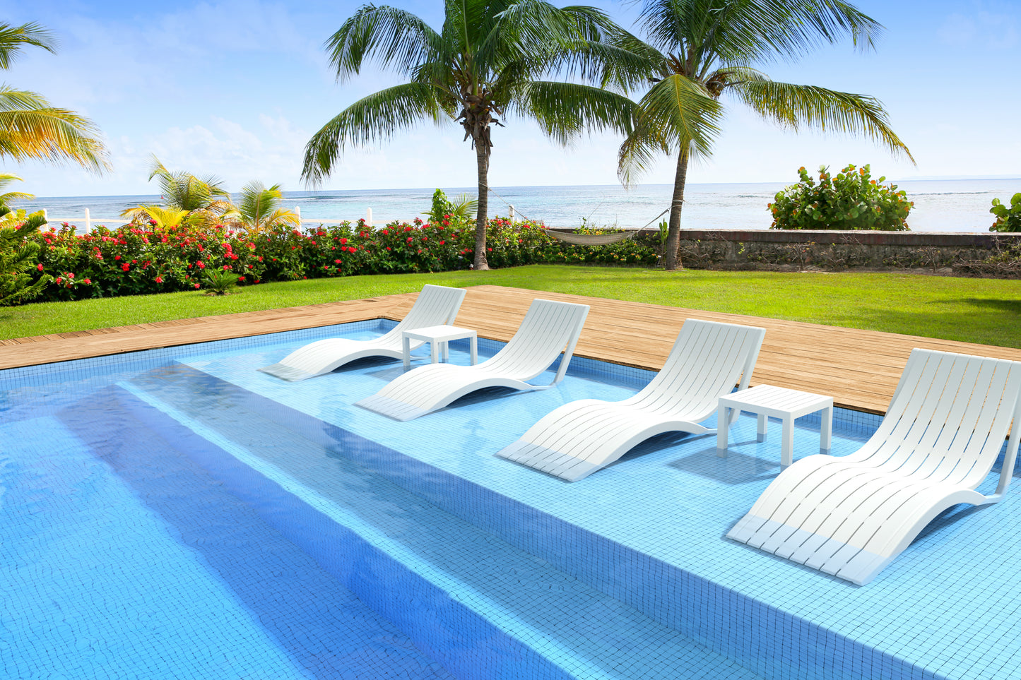Whitehaven Sunlounge - White
