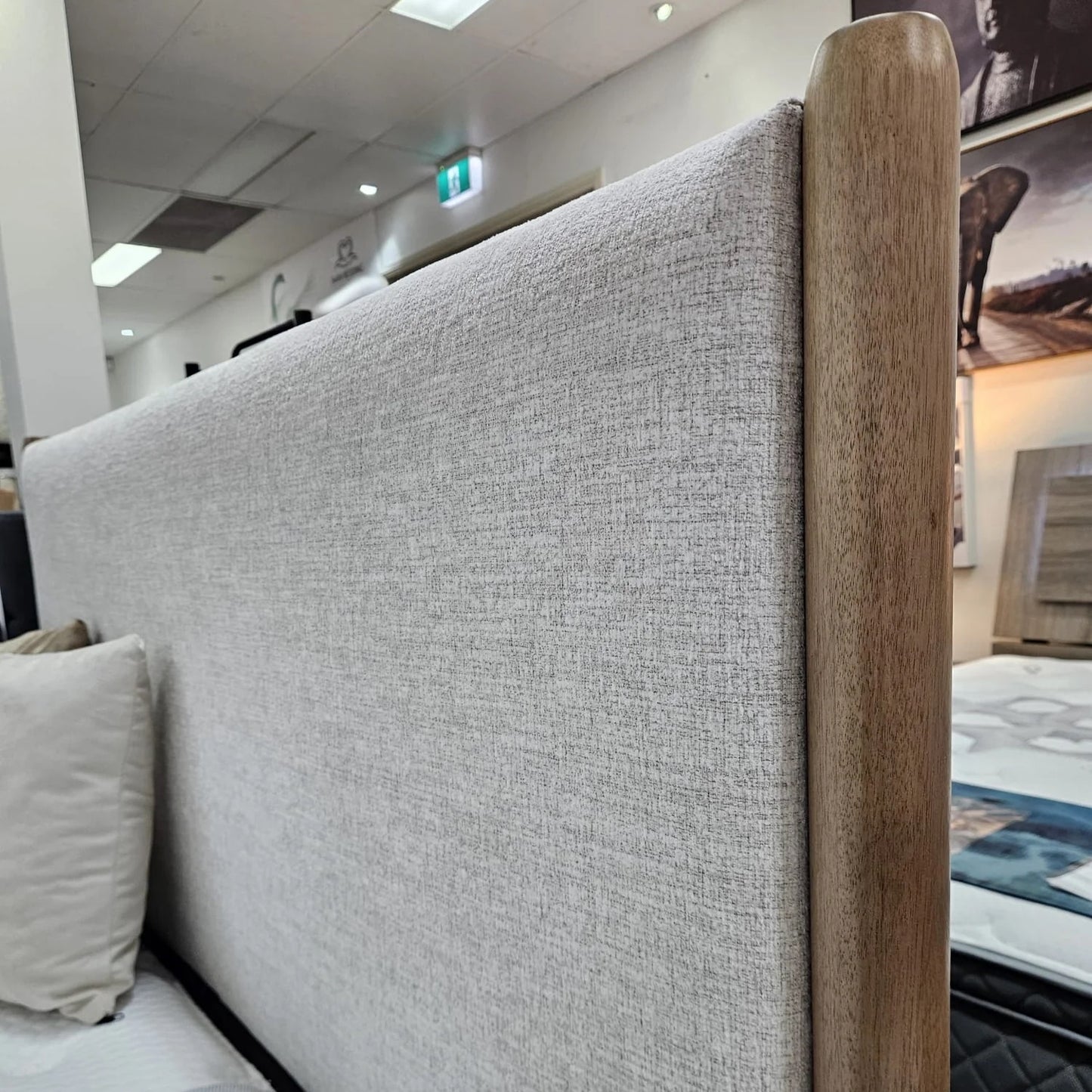 Hobart Bed