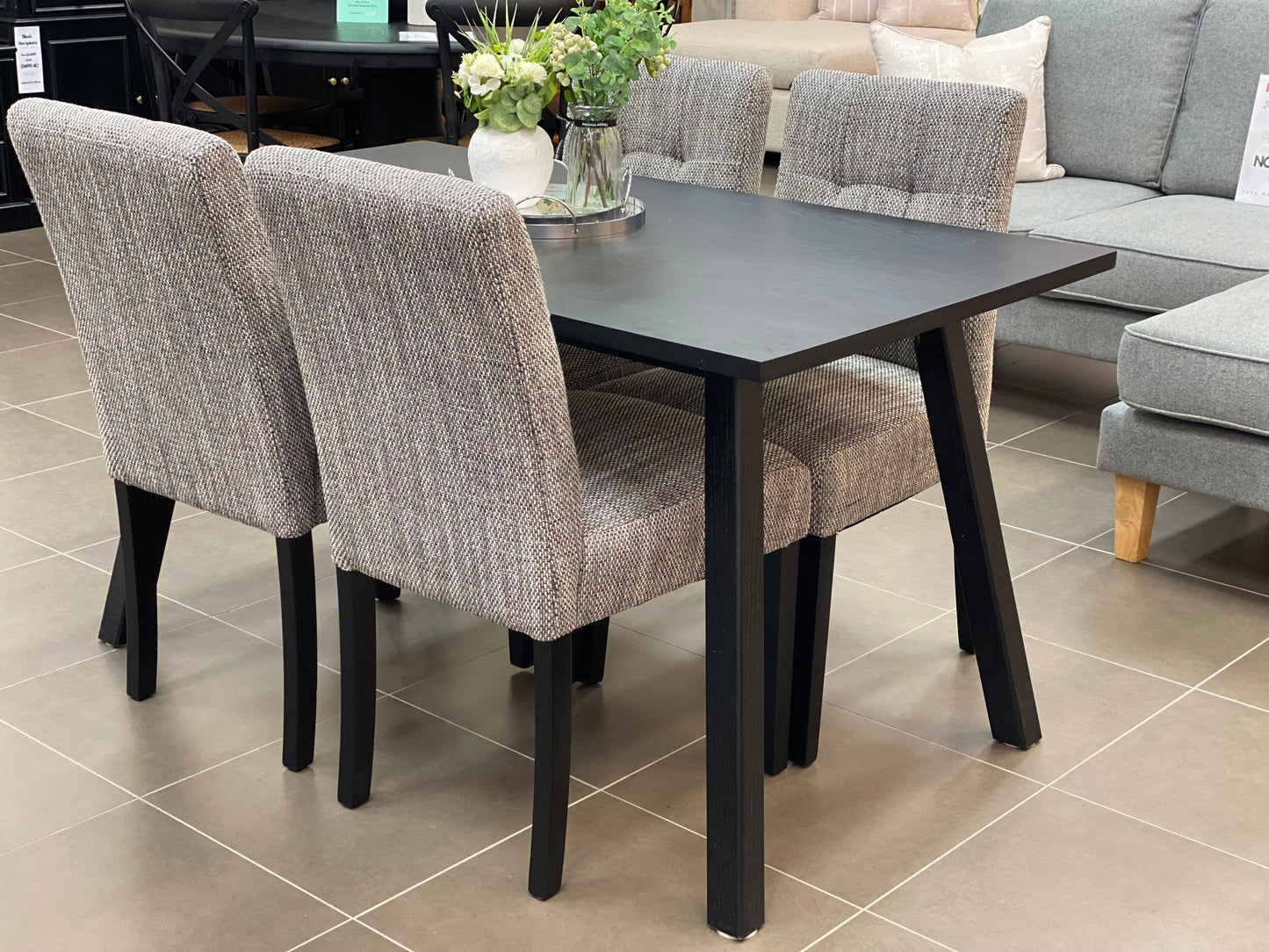 Lincoln & Tweed Dining Suite - Black