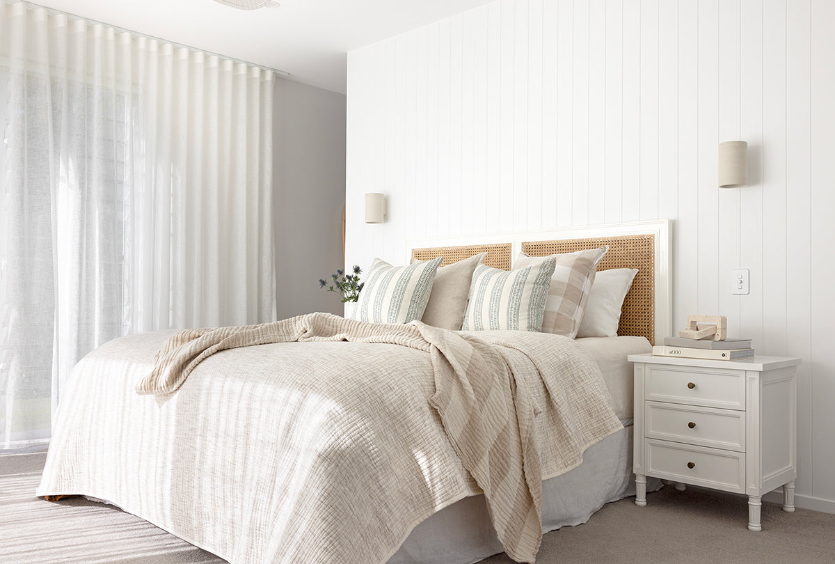 Lighthouse Bedside Table - 3 Drawer