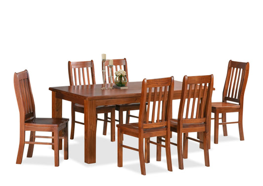 Manor Dining Suite