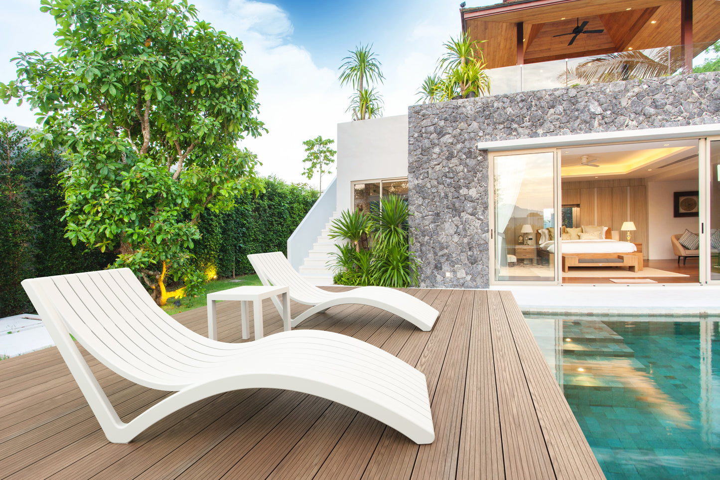 Noosa Outdoor End Table - White