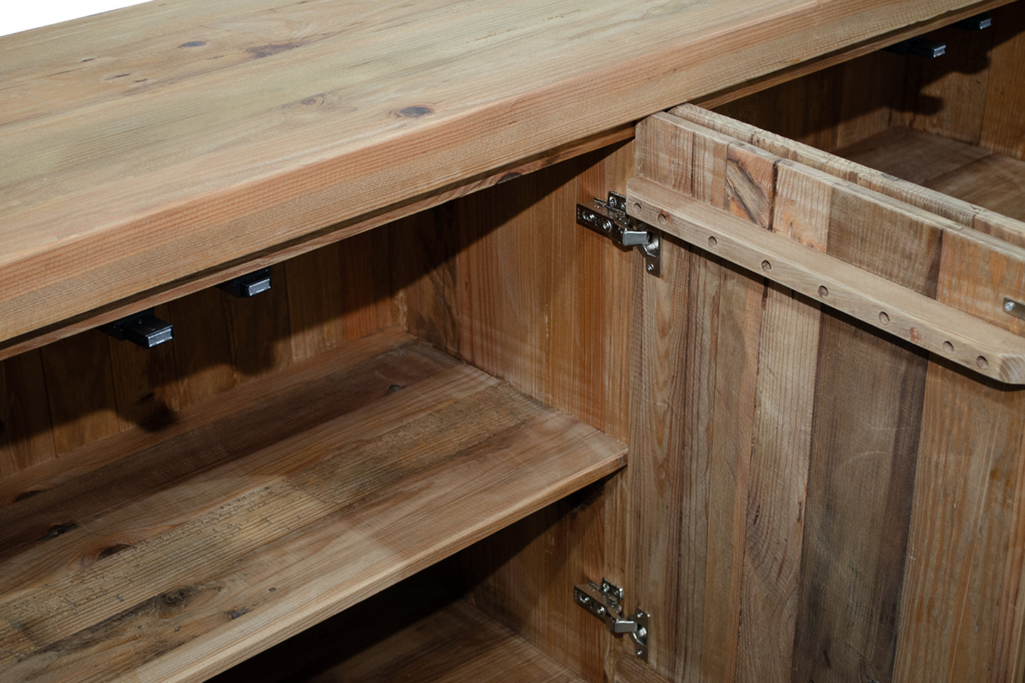 Plantation Buffet - Curve (2100mm)