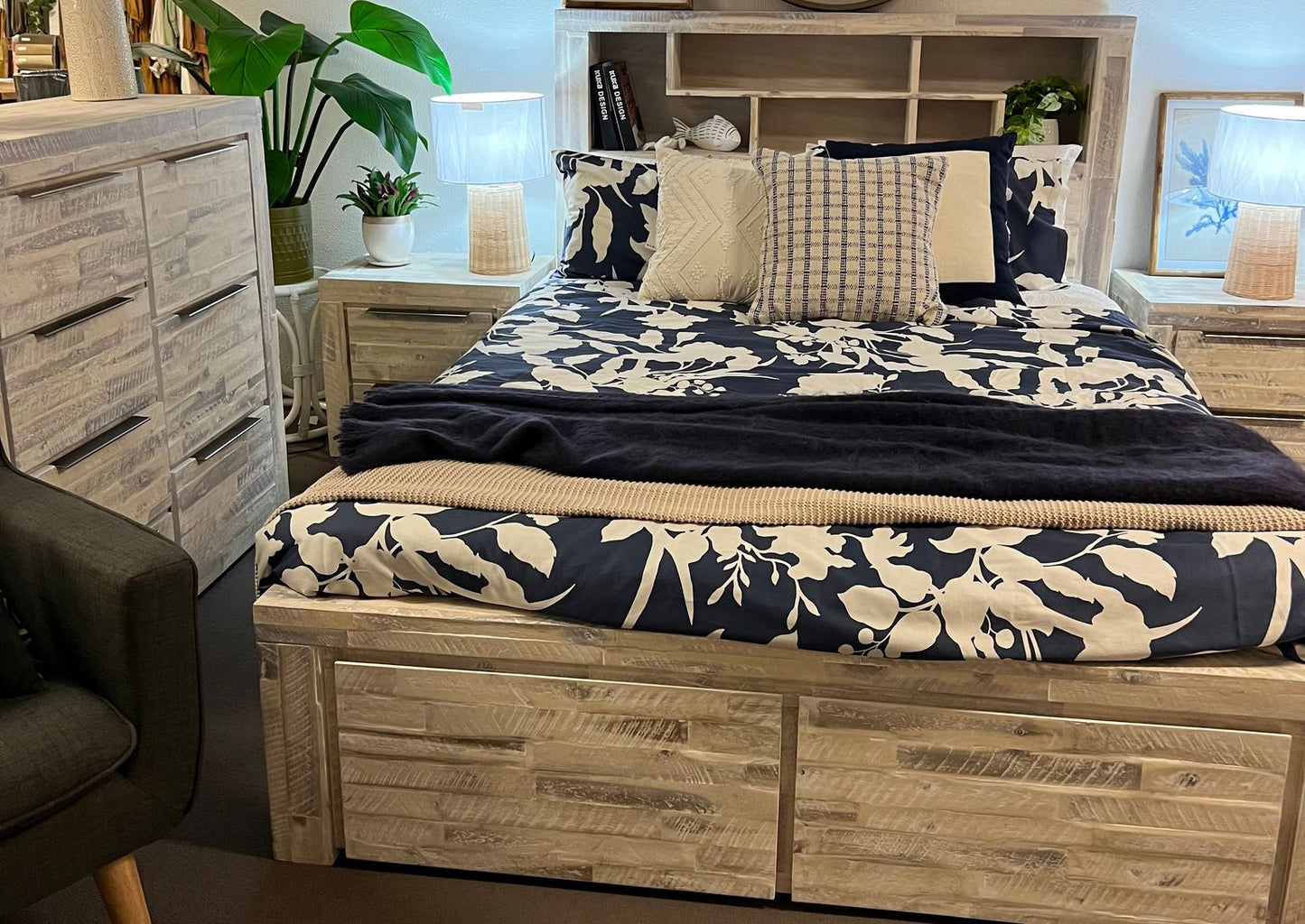 Sanctuary Bedroom Set (4 Piece)