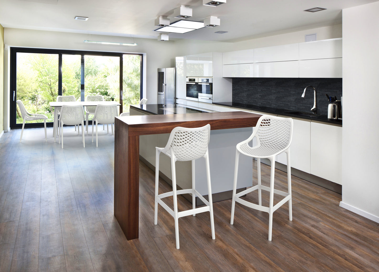 Tangalooma Outdoor Barstool - White