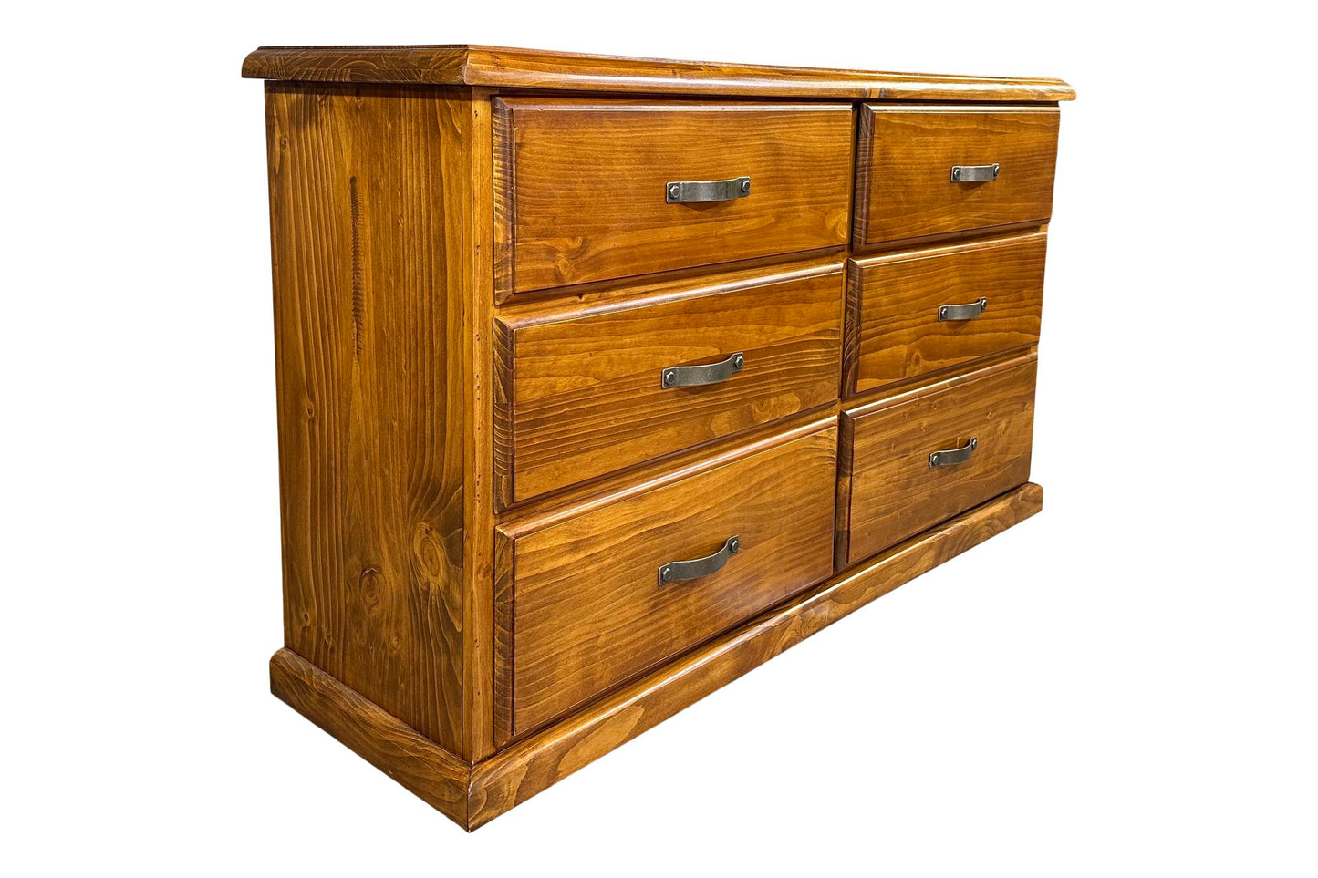 Hinterland Chest