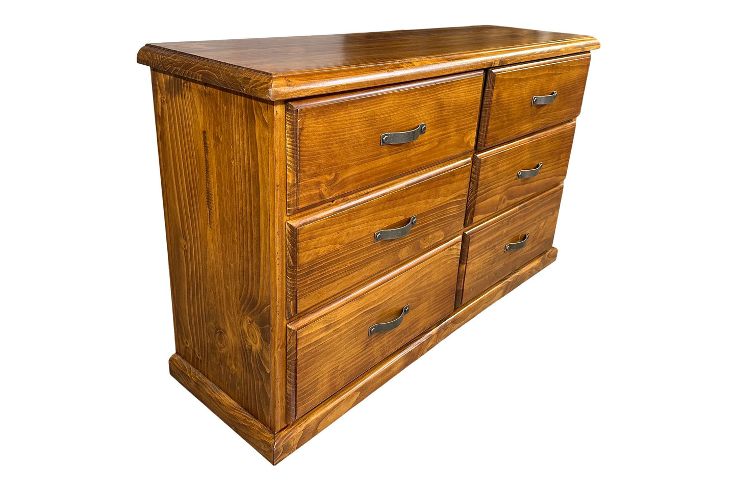 Hinterland Chest