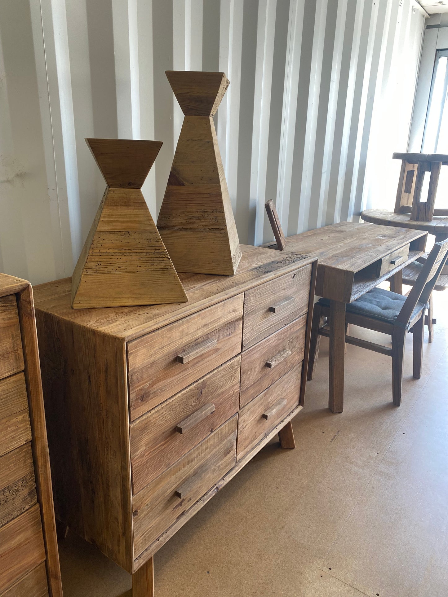 Plantation Chest - 6 Drawer