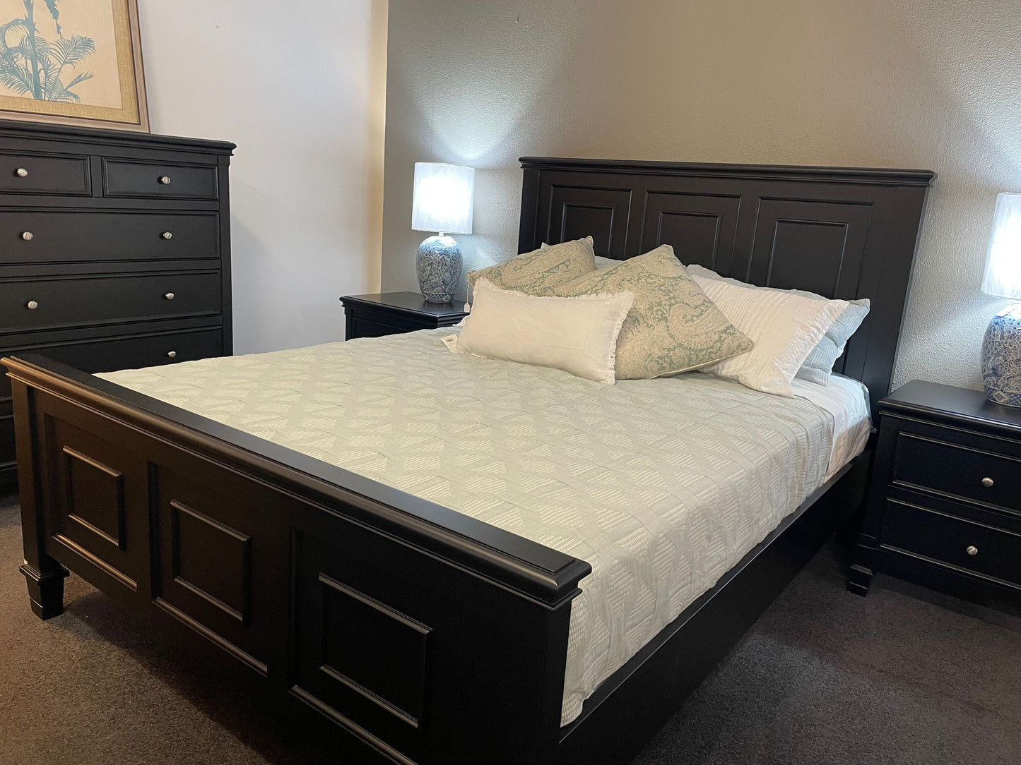 Broadway Bedroom Set (4 Piece)