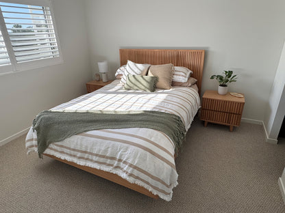 Escape Bedroom Set (4 Piece)