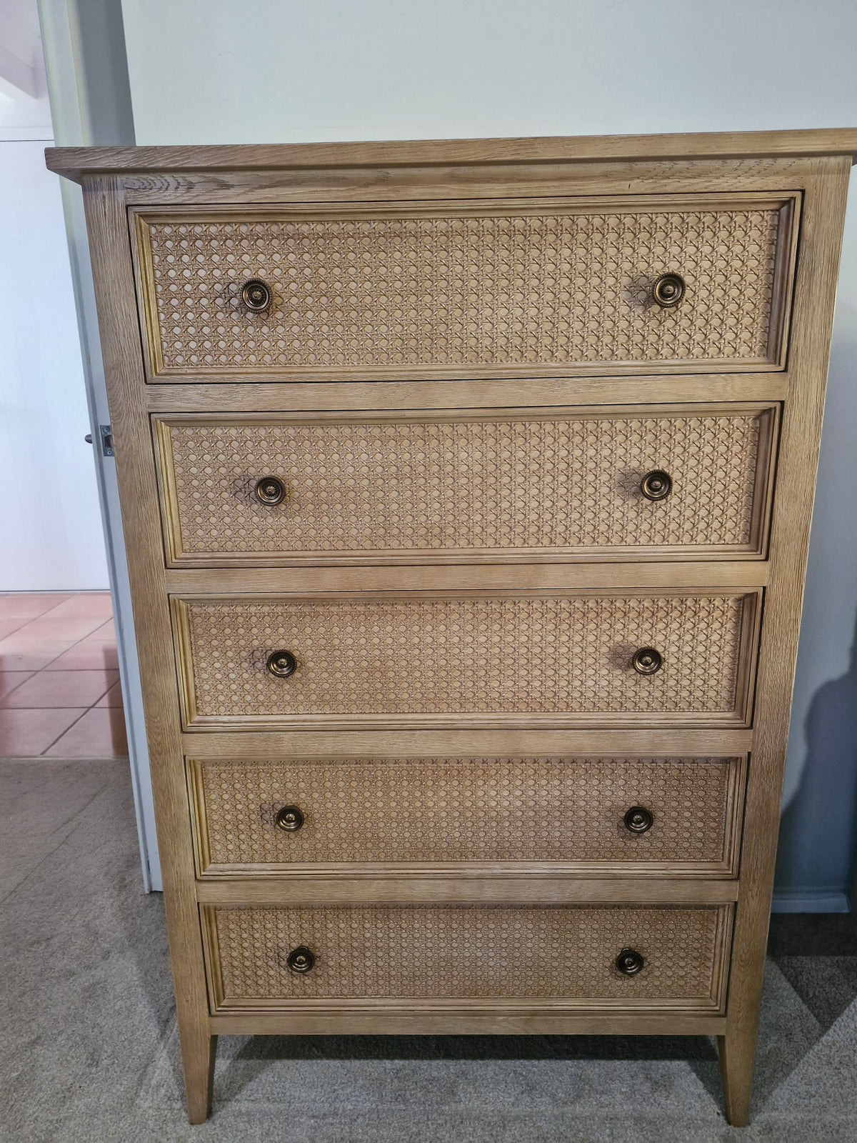 Hemingway Tallboy