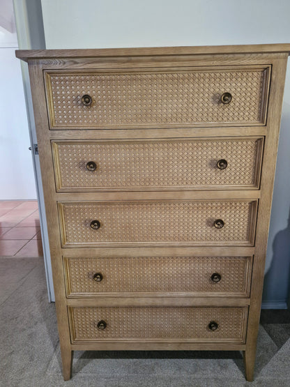 Hemingway Tallboy