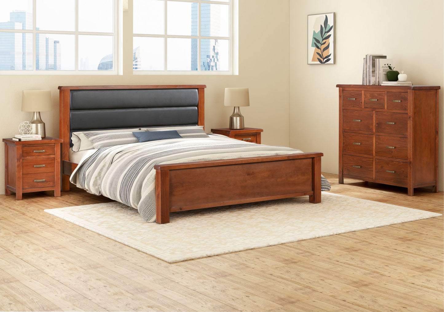 Manor Bedroom Set (4 Piece)