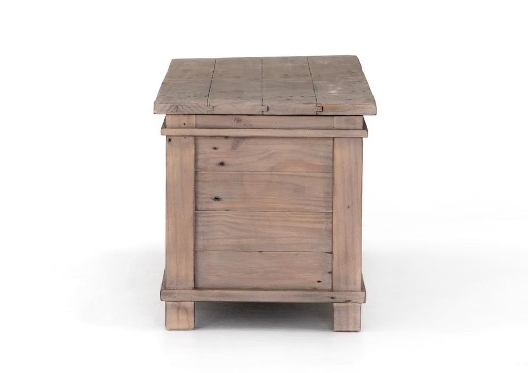 Settler Blanket Box