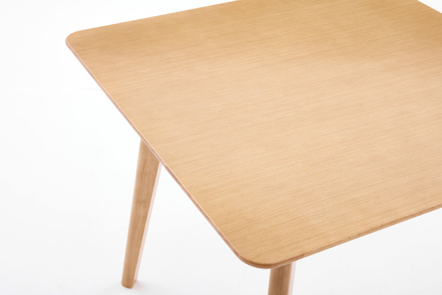 Solita Dining Table (900mm)
