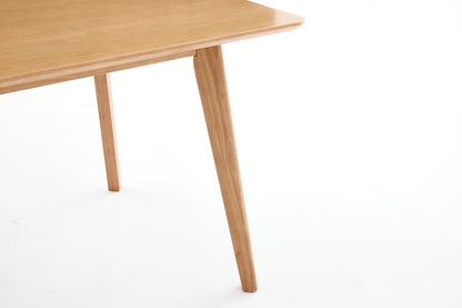 Solita Dining Table (900mm)