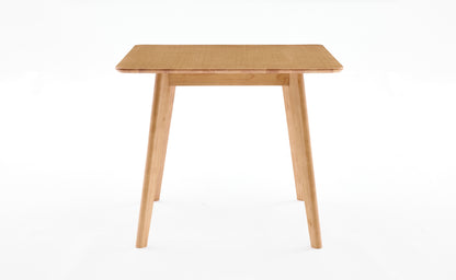 Solita Dining Table (900mm)