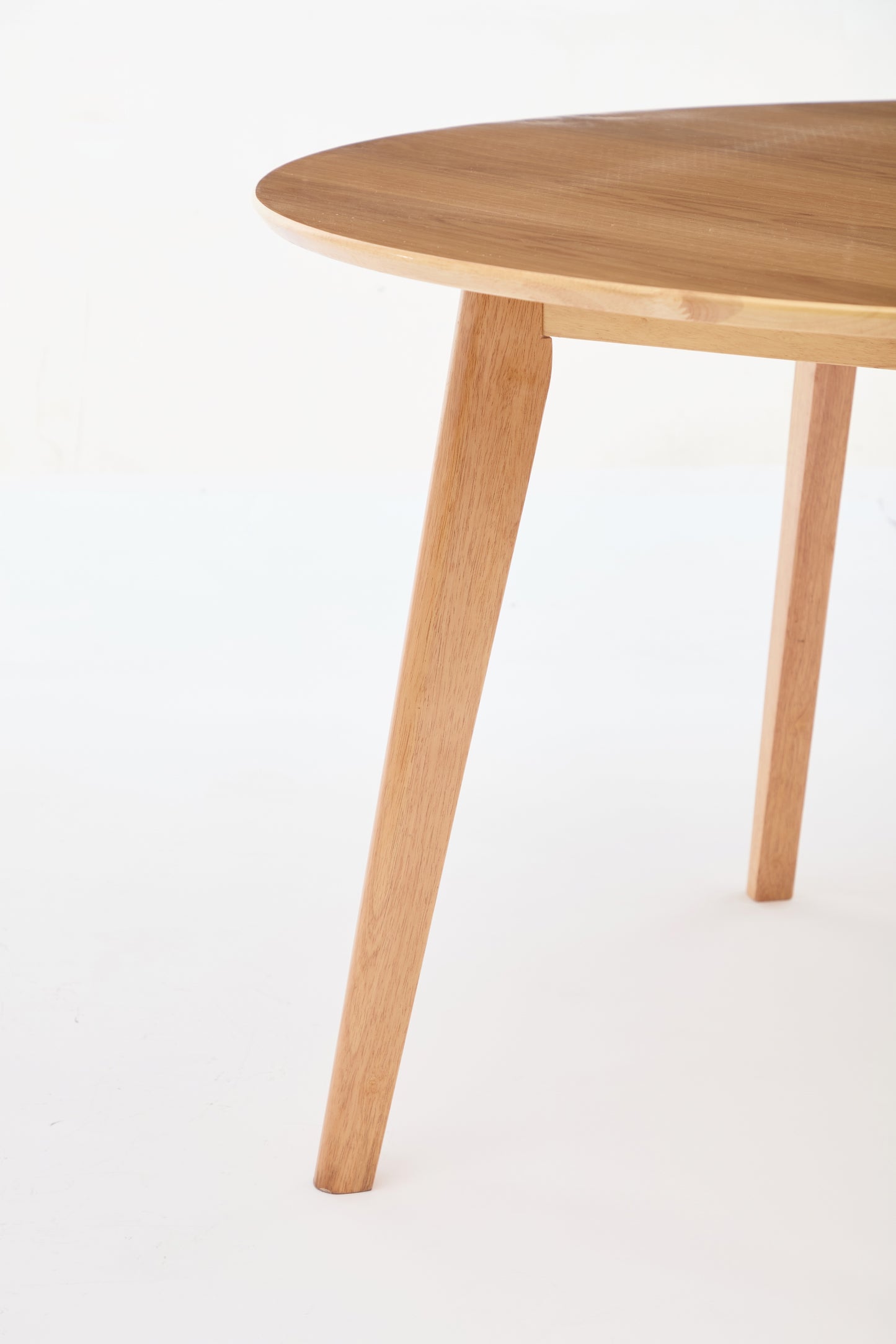 Solita Dining Table (1200mm)